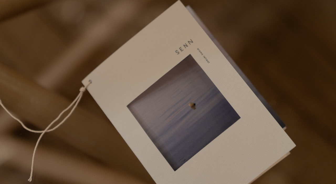 香りが織りなす “リトリート”で、“エッセンシャルなヘアケア” を