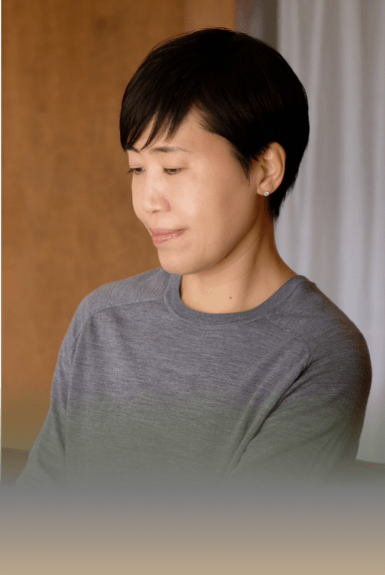 小川 奈緒氏